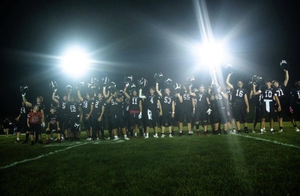 Saucon alma-mater pledge after Southern Lehigh loss. This is a tradition for after every home game.